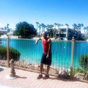 Meet your Posher, Ted